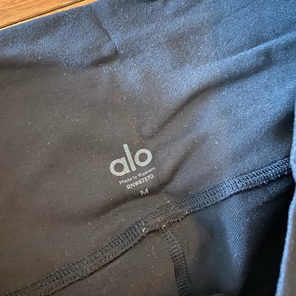 SOLD — Alo Yoga Goddess Legging Bundle - Picture 6 of 8